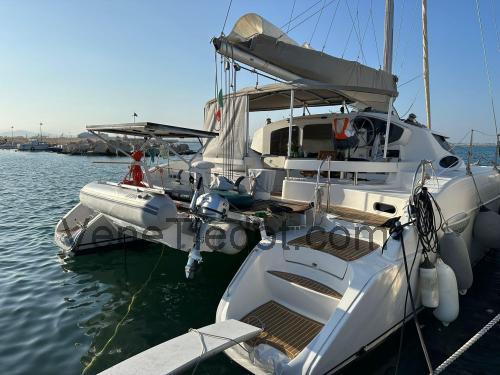 Fountaine Pajot Lavezzi 40 Tekniset tiedot ja arvostelut